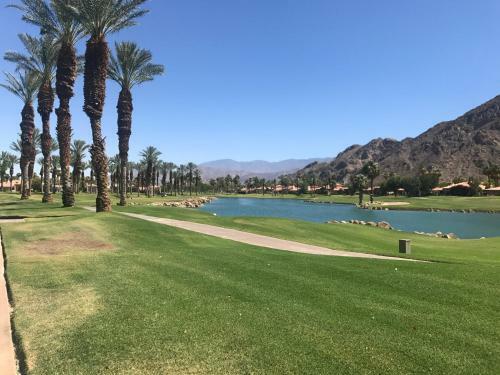 Apartamento Lux Lake Front Condo La Quinta