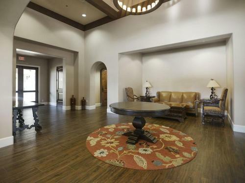 Apartamento Legacy Drive Condo #3990156