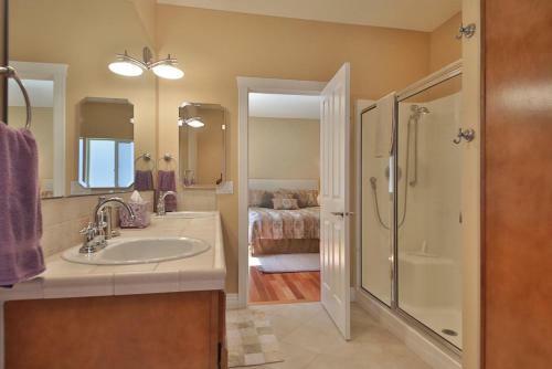 247 - Bells Ridge Retreat