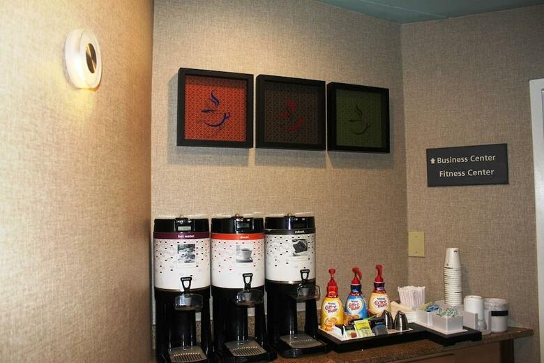 Hotel Hampton Inn Perry