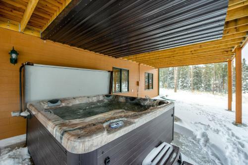 Pine Top Lodge