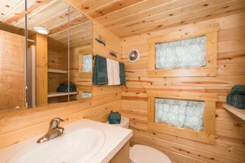 Lodge Tiny House Leadville Colorado