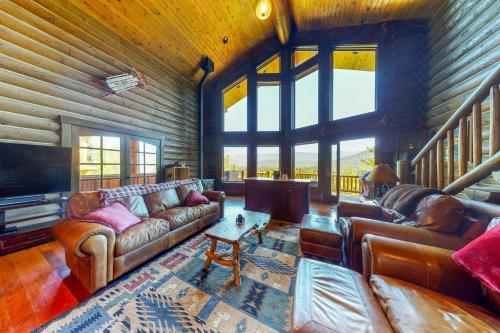 Spruce Bluff Lodge