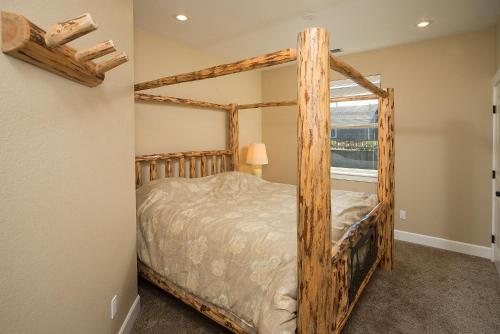 Pacific Breeze House 2157