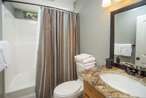 Pacific Breeze House 2157