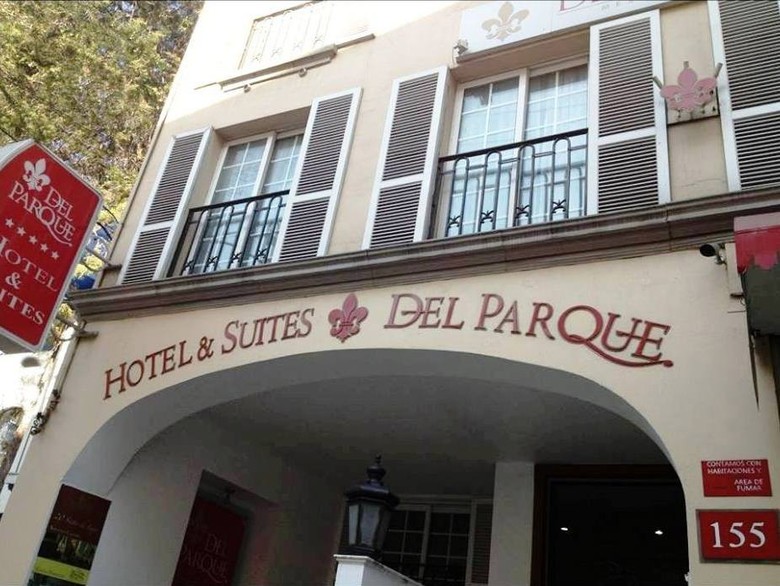 Hotel & Suites Del Parque By Wtc