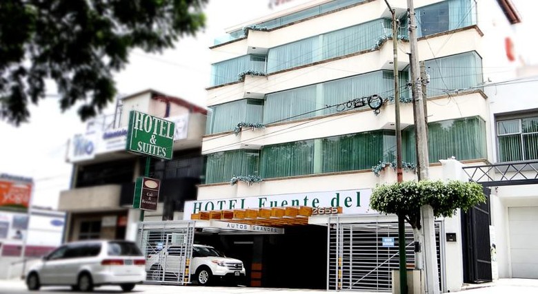 Hotel Fuente Del Bosque