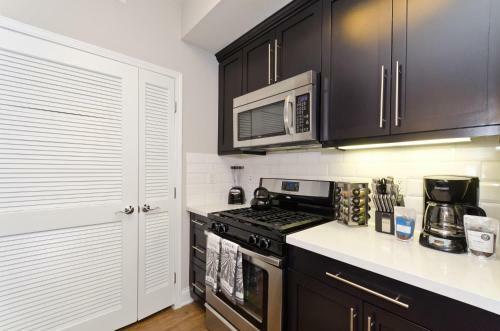 Apartamento Urban Hollywood Chateau Suite