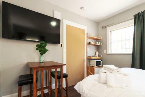 Apartamento Central Craftsman Guest Suite B 9.86