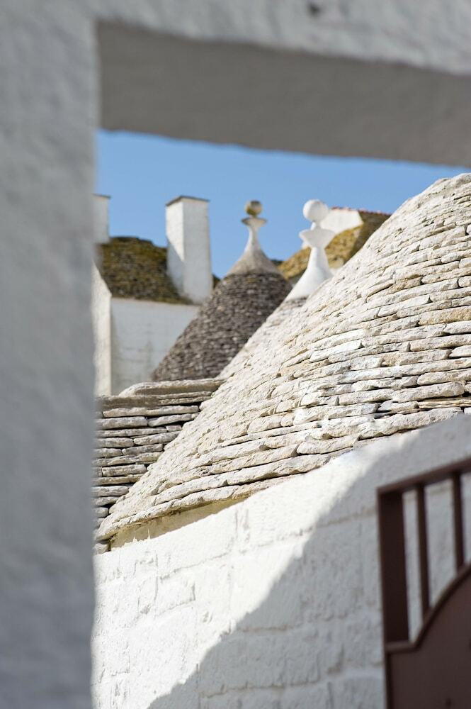 Hotel Le Alcove Luxury Resort Nei Trulli