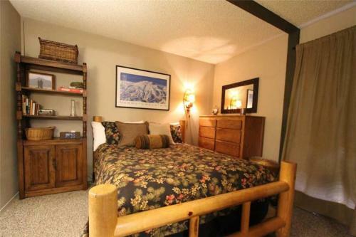 Apartamento Bigwood 80 ( 2-bedroom Condo )
