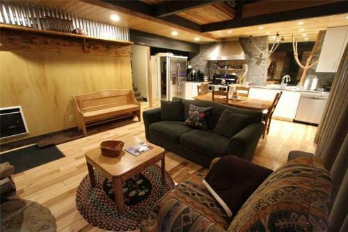 Apartamento Bigwood 80 ( 2-bedroom Condo )