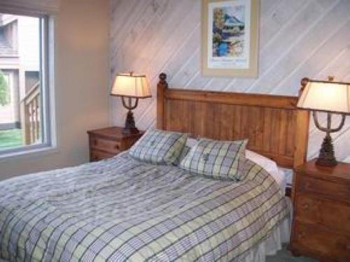 Snowcreek 233
