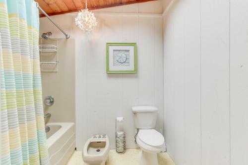 Manzanita Beach Cottage