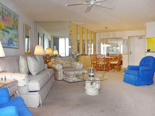 South Seas Tower 4-1708
