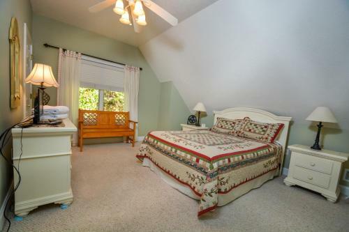 Ponte Vista Five-bedroom Holiday Home
