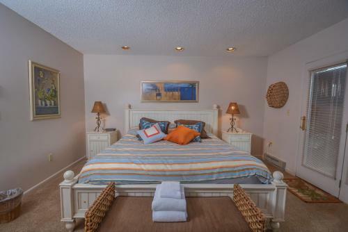 Deep Creek Village #20 Three-bedroom Townhome
