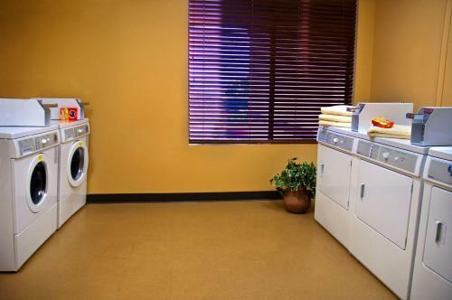 Hotel Best Western Legacy Inn & Suites