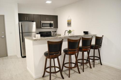 Apartamento Alhambra View | 2 Bedroom | 4th Flr 02