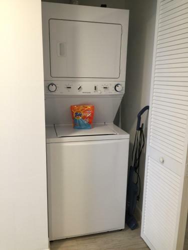 Apartamento Alhambra View | 2 Bedroom | 3rd Flr 00