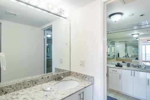 Apartamento Glamorous 3 Bedroom With A Balcony View