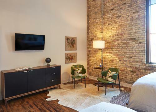 Hotel Kinn Guesthouse