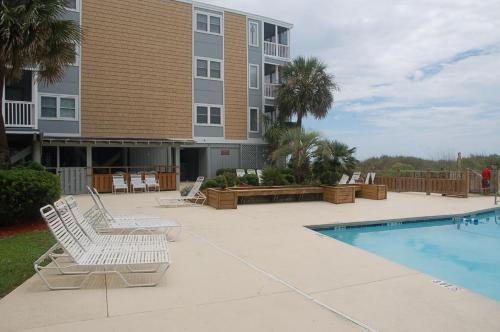 1024-105 Palmwood Villas Home