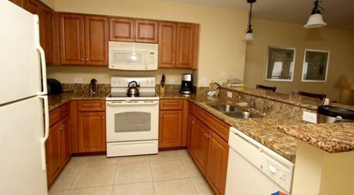 Apartamento Tilghman Beach & Golf Resort 1011 Condo