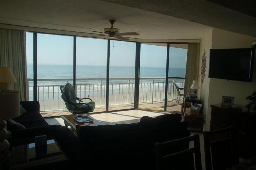 Apartamento 1045-5-b Shoreham Towers II Condo