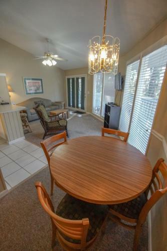 Multi Resorts At Country Club Villas