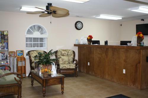 Multi Resorts At Country Club Villas