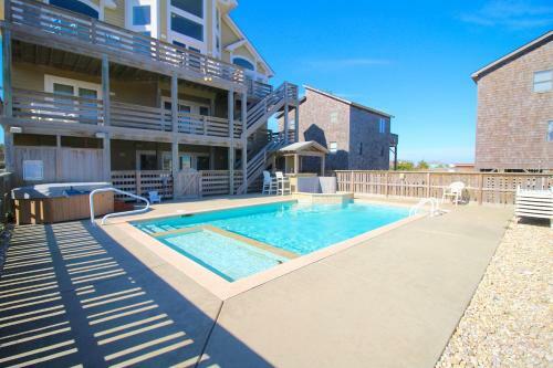 Suits Us At Kees Vacations
