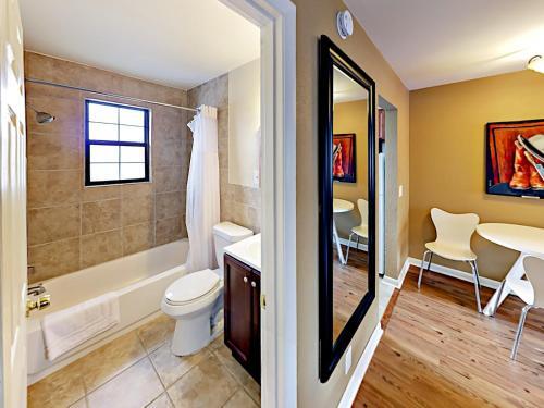 Landmark Mcmillin Court Apartment 16