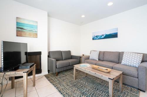 Apartamento 906 East Oceanfront Back Unit C 2 Bedroom Condo