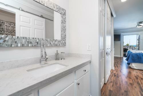 Apartamento 600 East Oceanfront 2b 3 Bedroom Condo