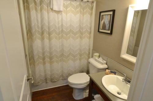 Hotel New England Inn & Lodge