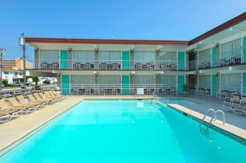 Panoramic Motel & Apts.
