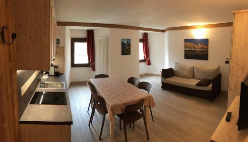 Hotel Residence Ch�teau Royal - Self Catering