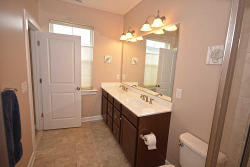 Broad Marsh 109 E Townhouse