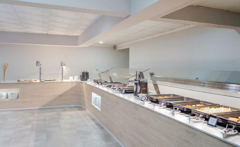 Aparthotel Fergus Club Carema Splash