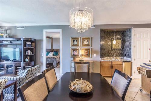 Grand Pointe 605 Home