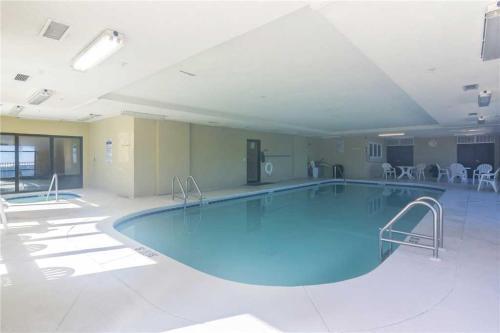 Grand Pointe 605 Home