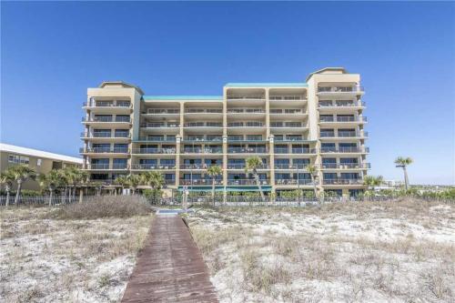 Grand Pointe 605 Home
