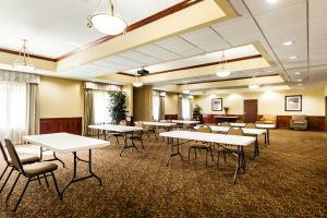 Hotel Comfort Suites Central