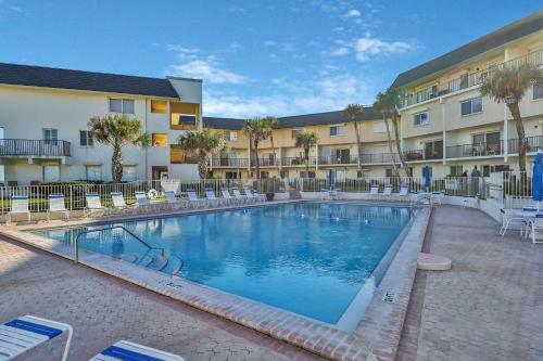 Ocean Shore - Ormond Ocean Club