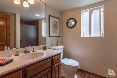 4121 O -751505 Blue Water Horizon Beach House