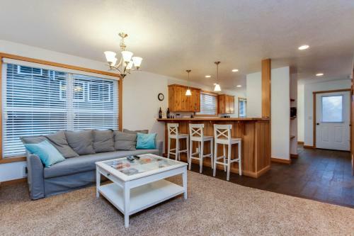 Barefoot Beach House