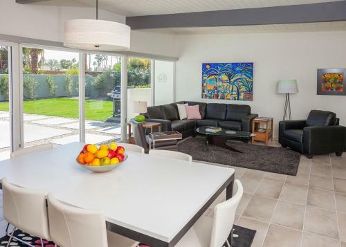 Simply Alexander - 3 Bedroom
