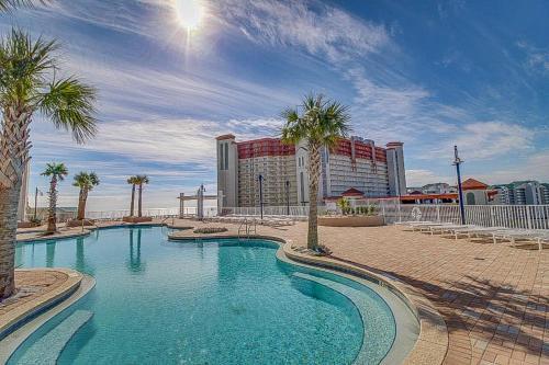 Laketown Wharf #1306