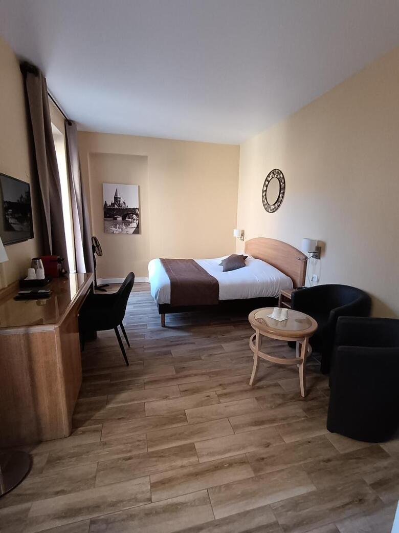 Hotel H�tel Du Th��tre